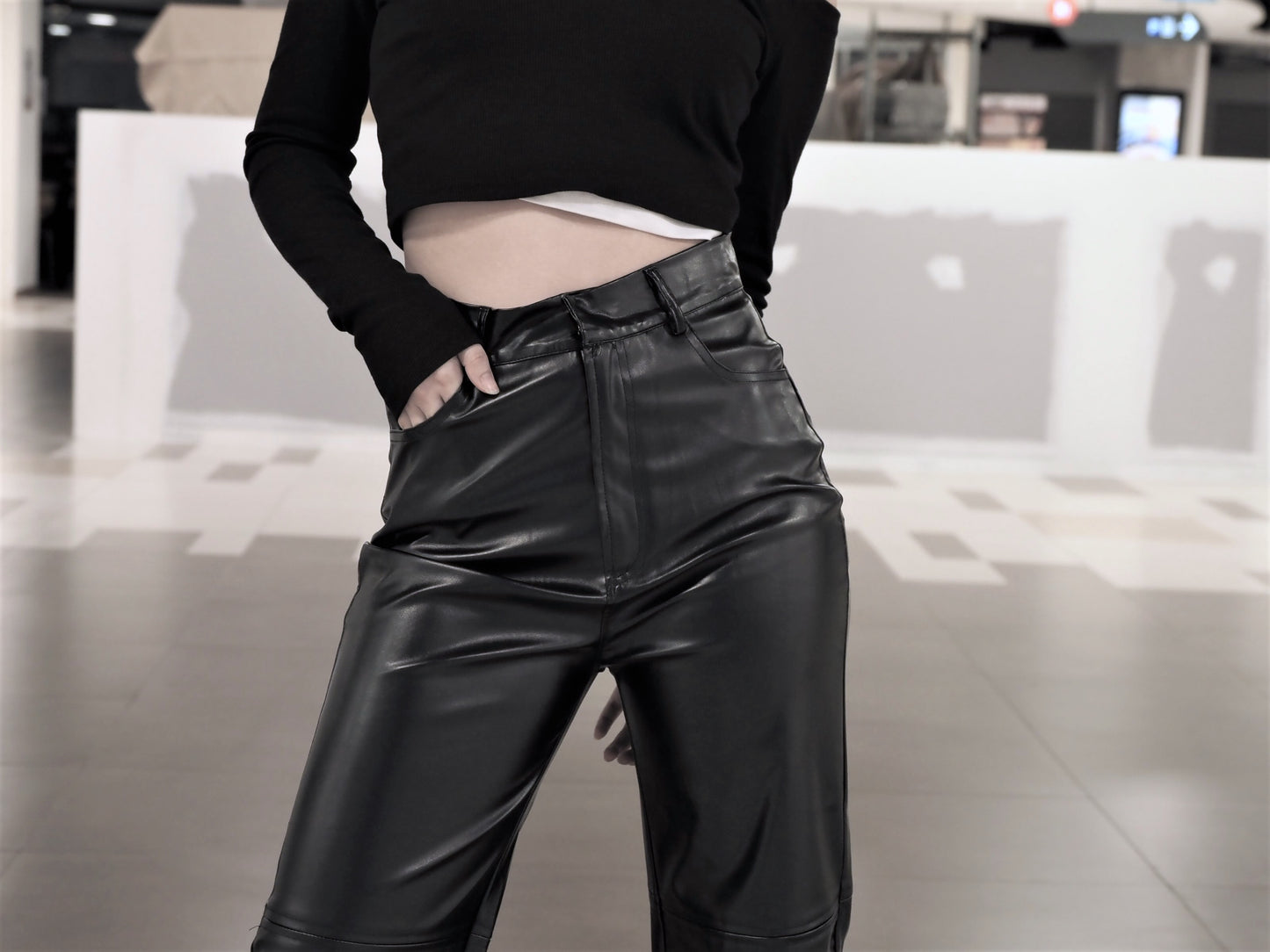 PU Classic Wide-leg Pants