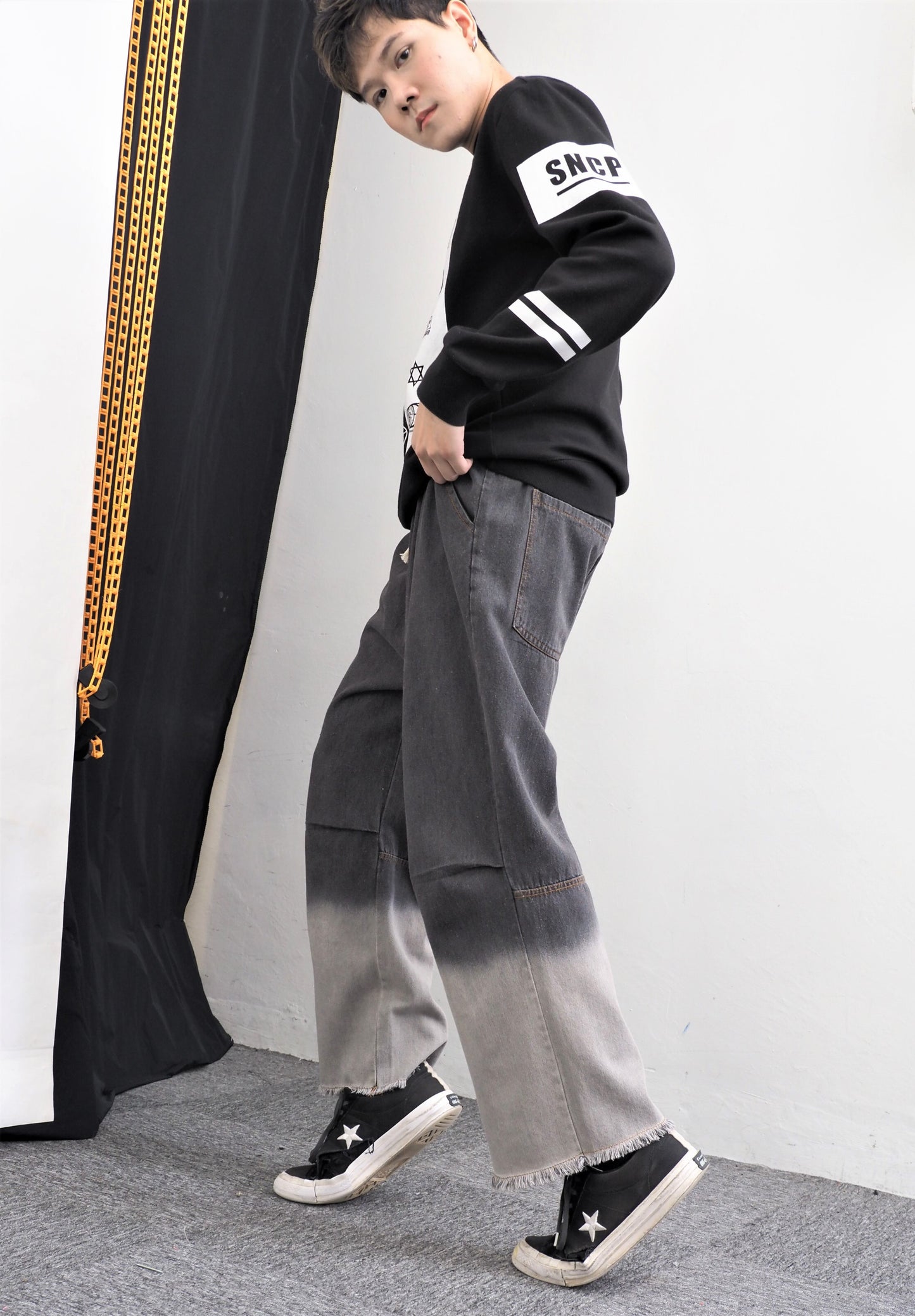 Grey Faded Washed 2 Tone Denim Pants