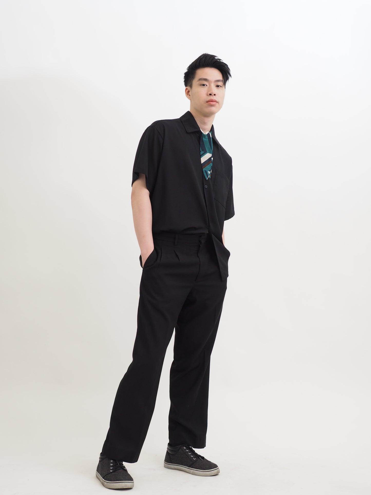 Statement Black - Casual Short Sleeve Shirt